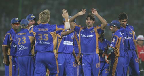 Sohail Tanvir continued the good run, getting Stephen Fleming in the first over of the innings. — <i>PTI Photo</i> 24th Match: Rajasthan Royals vs Super Kings