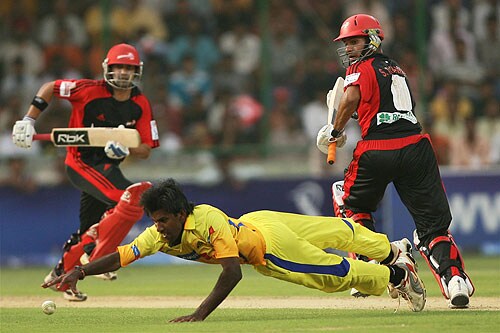 Gautam Gambhir and Shikhar Dhawan built a 121-run partnership for the third wicket. L Balaji made his IPL debut against Delhi Daredevils. (PTI Photo) 28th Match: Super Kings vs Daredevils