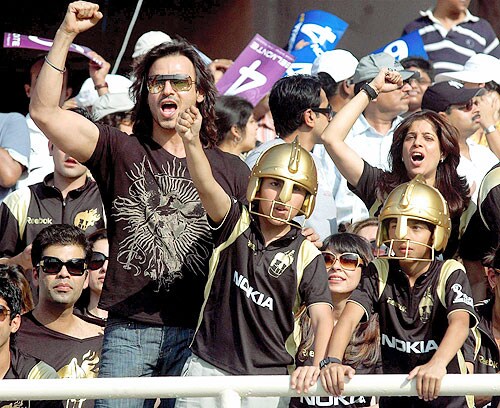 Actor Vivek Oberoi cheers Kolkata Knight Riders with supporters against Deccan Chargers during the IPL match at Eden Gardens in Kolkata on Sunday. (PTI Photo) 4th Match: Kolkata Knight Riders vs Deccan Chargers