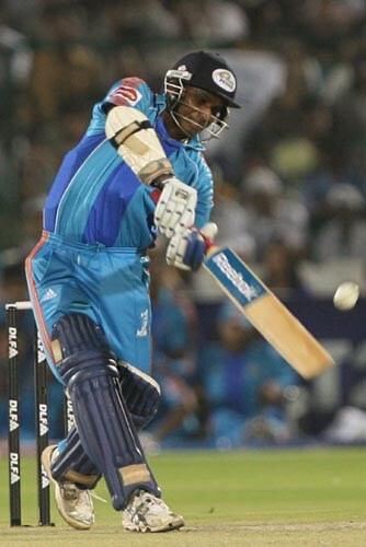 Sanath Jayasuriya played an uncharacteristically slow innings, making 38 for Mumbai. —<i>PTI Photo</i> 53rd Match: Rajasthan Royals vs Mumbai Indians