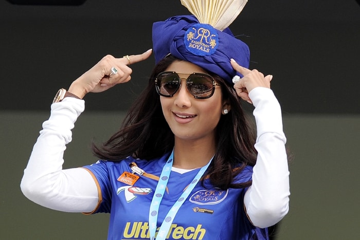 With stylish Shilpa at the helm, the Royals will have a home and away shirt. So you will see Shane Warne in different colors. (AFP Image) IPL 3: So what's new?
