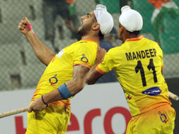 India beat Canada 3-2 to keep junior hockey World Cup hopes alive