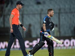 World Twenty20: Kiwis beat England by 9 runs through D/L method