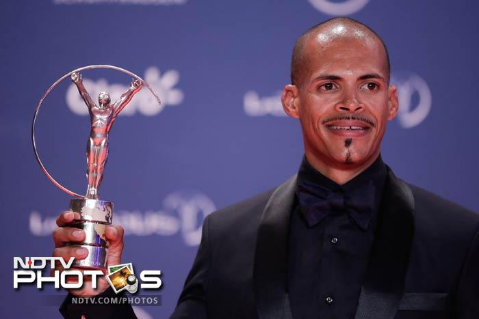 Andy Murray was named the top breakthrough athlete and Felix Sanchez the main comeback athlete. <br>
Murray won the breakthrough prize after capturing the Olympic singles gold and his first Grand Slam title at the U.S. Open. <br>
Sanchez got the comeback award after winning gold in the 400 hurdles eight years after his victory in Athens in 2004.
