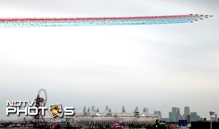 It rained for a bit before the start of the Opening Ceremony but the sky soon cleared up just enough to have the event take place in high spirits.