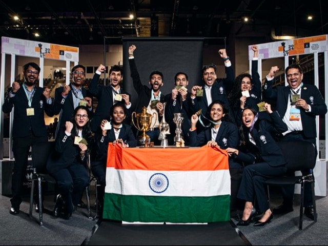 Photo : Meet India's Gold Medal Winning Chess Team