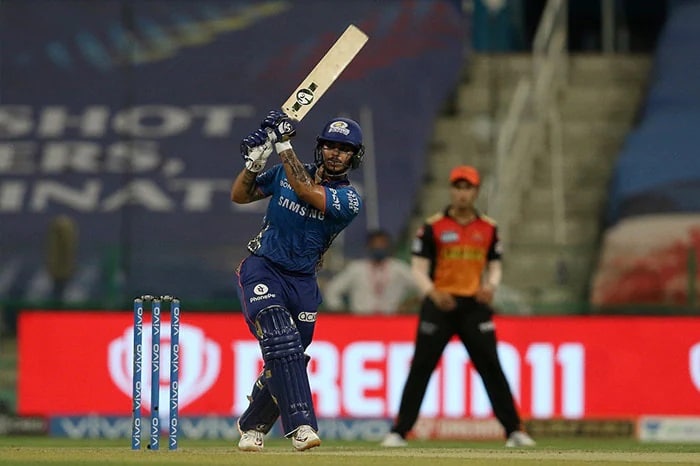 आईपीएल: मुंबई ने हैदराबद को 42 रन से हराया, प्ले ऑफ राउंड से हुई बाहर