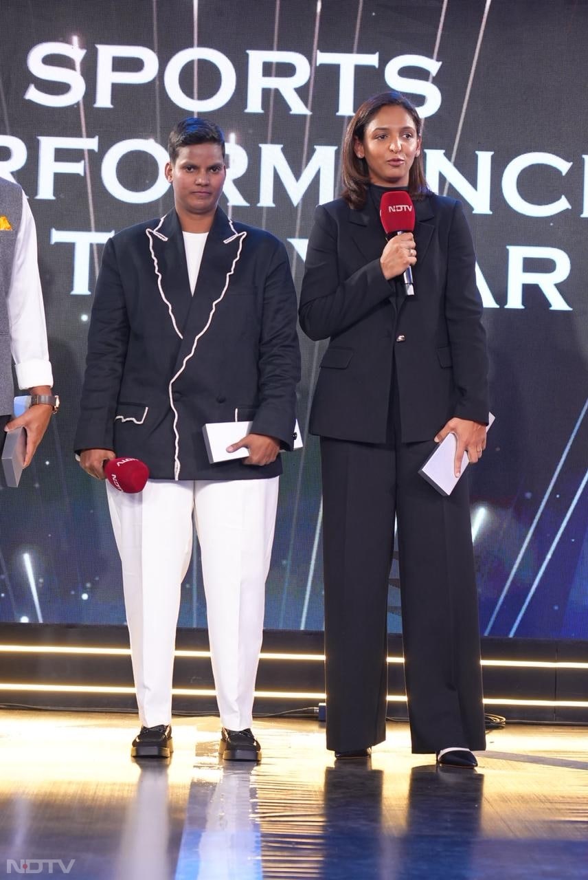 NDTV Indian Of The Year 2025: Jemimah, Harmanpreet's Dance With Vicky Kaushal Steals The Show