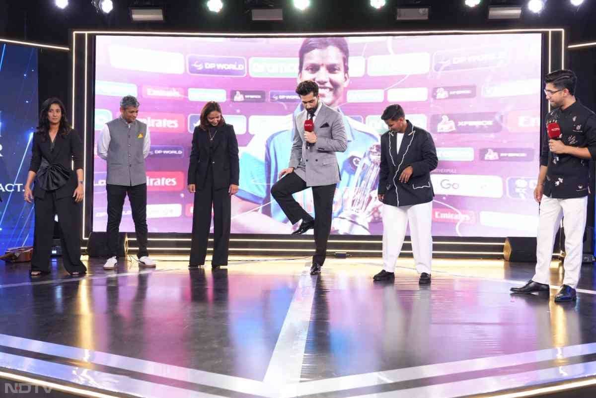 NDTV Indian Of The Year 2025: Jemimah, Harmanpreet's Dance With Vicky Kaushal Steals The Show
