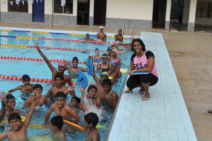 Nisha and the future swimming champions.