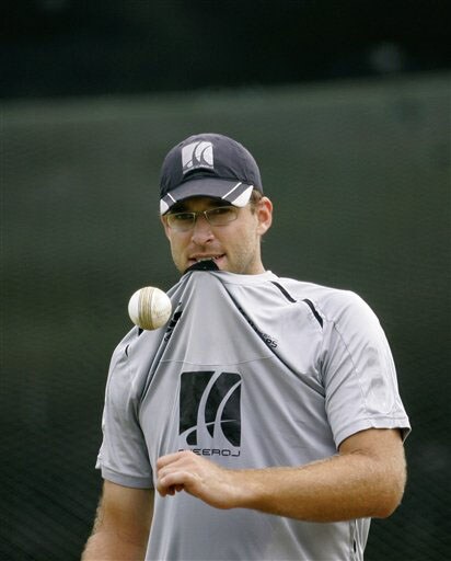 New Zealand's captain Daniel Vettori gestures during a practice session ahead of the triangular series in Colombo. (AP Photo) NZ all set for tri-series