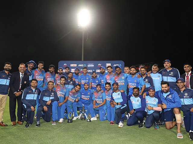 Photo : भारत ने न्यूज़ीलैंड को 7 रन से हराया, 5-0 से सीरीज जीत रचा इतिहास