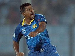 World Twenty20: Rangana Herath's fifer guides Sri Lanka into semis