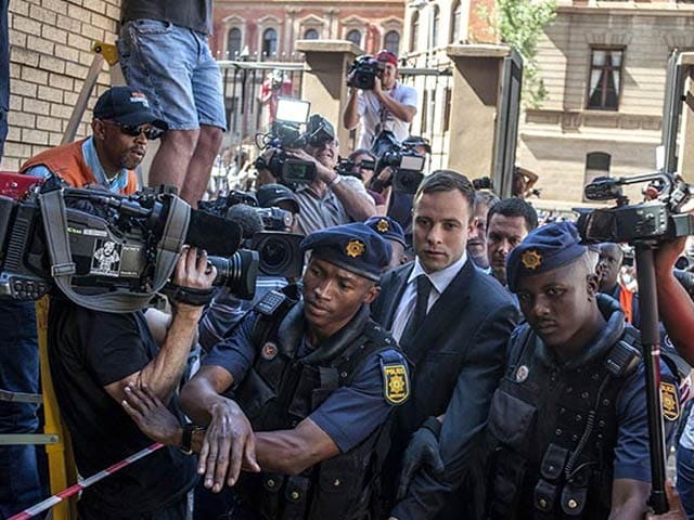 Photo : Oscar Pistorius Sent to Prison for Five Years