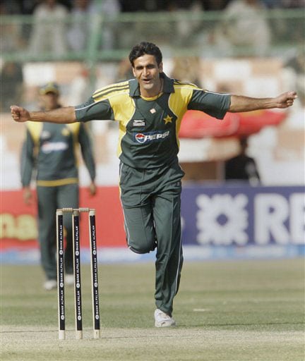 Rao Iftikhar celebrates after taking the wicket of Kumar Sangakkara during their first One-Day International at National Stadium in Karachi on January 20, 2009. 1st ODI: Pakistan vs Sri Lanka