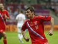 Euro 2012: Poland hold Russia to stay in Euro hunt