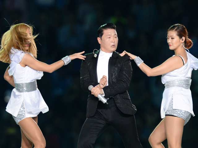 Photo : Asian Games: 'Gangnam Style' Welcome at Icheon