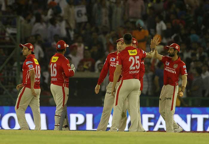 आईपीएल : मुंबई का दमदार प्रदर्शन, पंजाब को 25 रनों से हराया