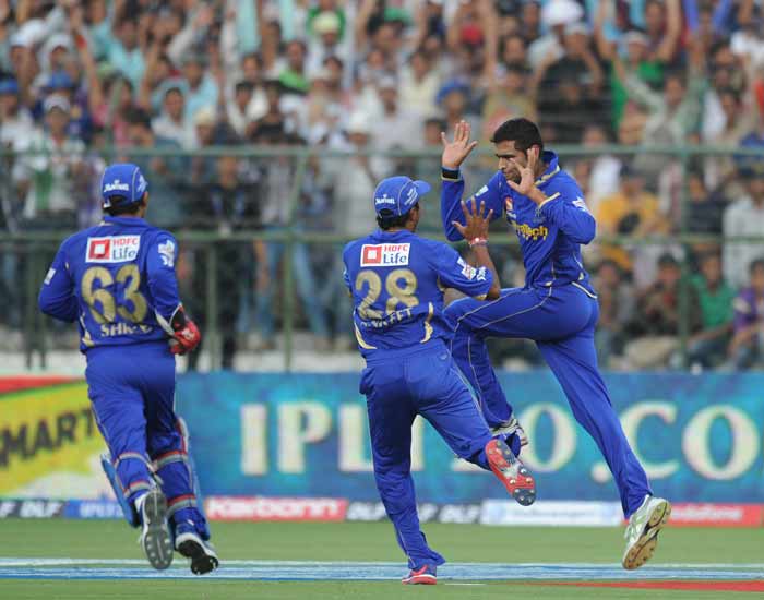 It was a comprehensive performance from Rahul Dravid and his Royals as Kolkata Knight Riders were brought down by 22 runs in the seventh match of the Indian Premier League. (AFP and AP images) IPL 5: Rajasthan Royals crush Kolkata Knight Riders