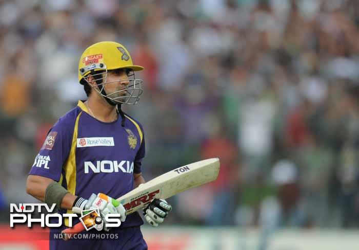 Kolkata came out to bat and lost three wickets in three balls between the second and the third over. Jacques Kallis, Gambhir and Brendon McCullum were sent back by the Royals. (AFP PHOTO/SAJJAD HUSSAIN) IPL 5: Rajasthan Royals crush Kolkata Knight Riders