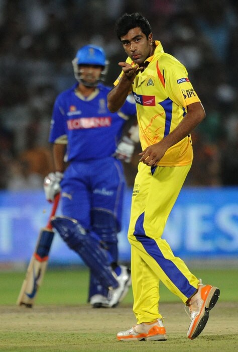 Chennai Super Kings bowler Ravichandran Ashwin (R) gestures to celebrate the wicket of Rajasthan Royals batsman Shane Watson during the IPL Twenty20 match at the Swai Mansingh Stadium in Jaipur. (AFP PHOTO) IPL 4: Rajasthan vs Chennai
