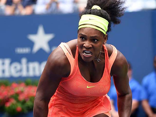 Photo : Serena Williams Fails to Fly on Calendar Grand Slam High
