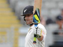 1st Test, Day 2: Brendon McCullum's double ton gives Kiwis advantage vs India