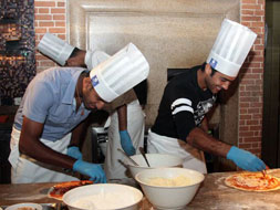 It's India vs Pakistan inside the kitchen!