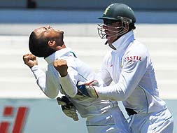South Africa defeat India in Kallis' farewell match