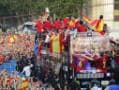 Photo : A king's welcome for European champions Spain
