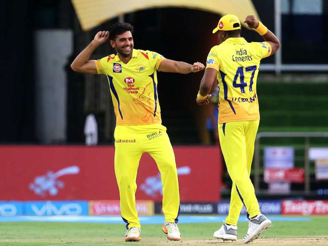 IPL 2018: Chennai Super Kings Beat SunRisers Hyderabad By Four Runs