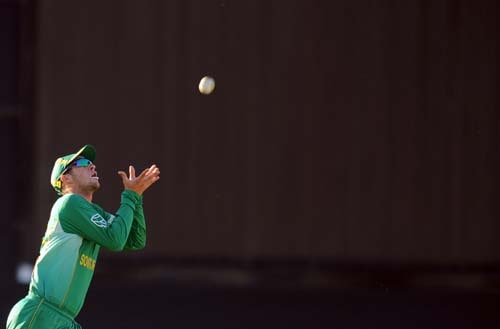 South Africa's Wayne Parnell catches Pakistan's batsman Kamran Akmal ball during a warm-up match at Trent Bridge in Nottingham, England on Monday. (AFP Photo) Pak vs SA warm-up match