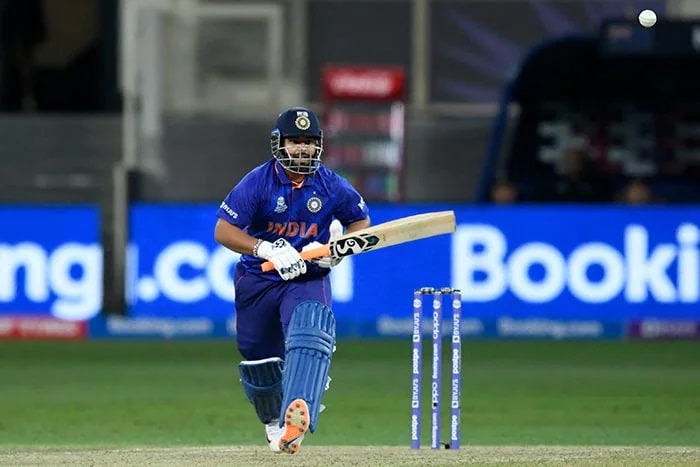 टी20 विश्व कप 2021: गेंदबाजों की बदौलत न्यूजीलैंड ने भारत को 8 विकेट से हराया