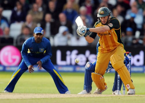 David Hussey faces a Sri Lanka ball during the World Twenty20 match at Trent Bridge in Nottingham. (AFP Photo) WT20: AUS vs SL