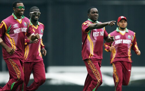 Jerome Taylor of the West Indies celebrates after taking wicket of Australian captain Ricky Ponting for Leg Before Wicket during their ICC World Twenty20 match against Australia at The Oval in London. (AFP Photo) WT20: AUS vs WI