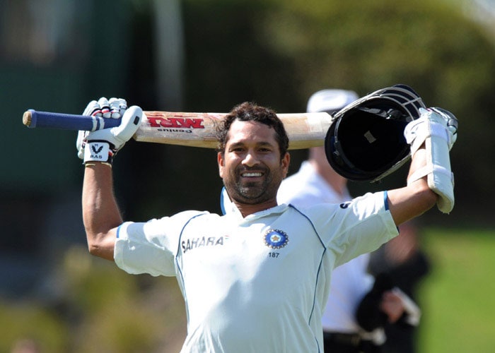 India toured New Zealand after a gap of six years, with embarrassing memories of the last tour still lingering. Defeats in the tour opening T20 matches did not set the right tone for the tour.<br><br>But come Sachin Tendulkar and things changed drastically. His good form not only helped India win the ODI series 3-1, but boosted the confidence. He slammed 160 in the first Test and helped India win the Test by 10 wickets. Riding on this Test win, India won a Test series in New Zealand after 41 years. Team India's glorious year revisited
