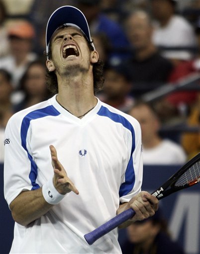 Andy Murray of Britain reacts to a missed shot in his match with Hyung-Taik Lee of Korea at the US Open tennis tournament in New York on Saturday. US Open - Day 6