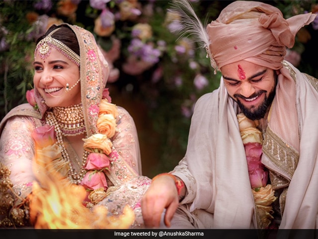 Photo : Virat Kohli and Anushka Sharma's Journey Of Love