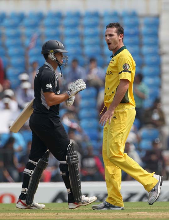Shaun Tait celebrates after taking the wicket of Ross Taylor during the 2011 ICC World Cup Group A match between Australia and New Zealand at Vidarbha Cricket Association Ground in Nagpur. (Getty Images) World Cup: Australia vs New Zealand