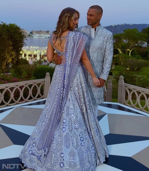 रिपोर्ट्स के अनुसार, दुबई के एक रेस्तरां में दोनों पहली बार मिले थे.