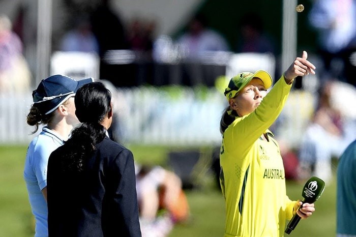 Women's WC Final: ऑस्ट्रेलिया ने इंग्लैंड को 71 रन से हराया, 7वीं बार जीता ख़िताब