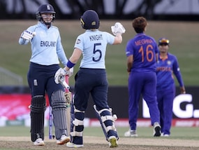 Womens WC: India Suffer 2nd Defeat, Lose To England By 4 Wickets