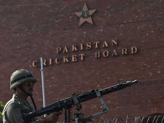 Photo : Zimbabwe Cricketers Arrive in Pakistan, Given Unprecedented Security