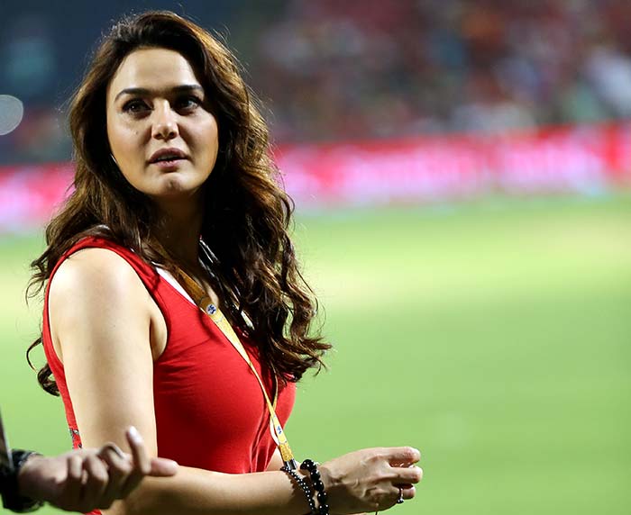 IPL 2015: Preity Zinta Dazzles for Kings XI Punjab