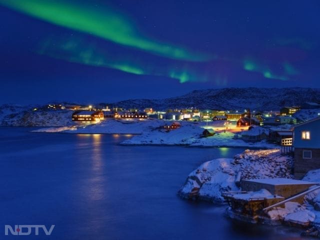 4. Greenland:
Greenland offers glaciers, fjords, and the Northern Lights. While it requires a separate visa, most travel routes pass through Schengen countries, so planning is essential. Applications go via the New To Denmark portal.