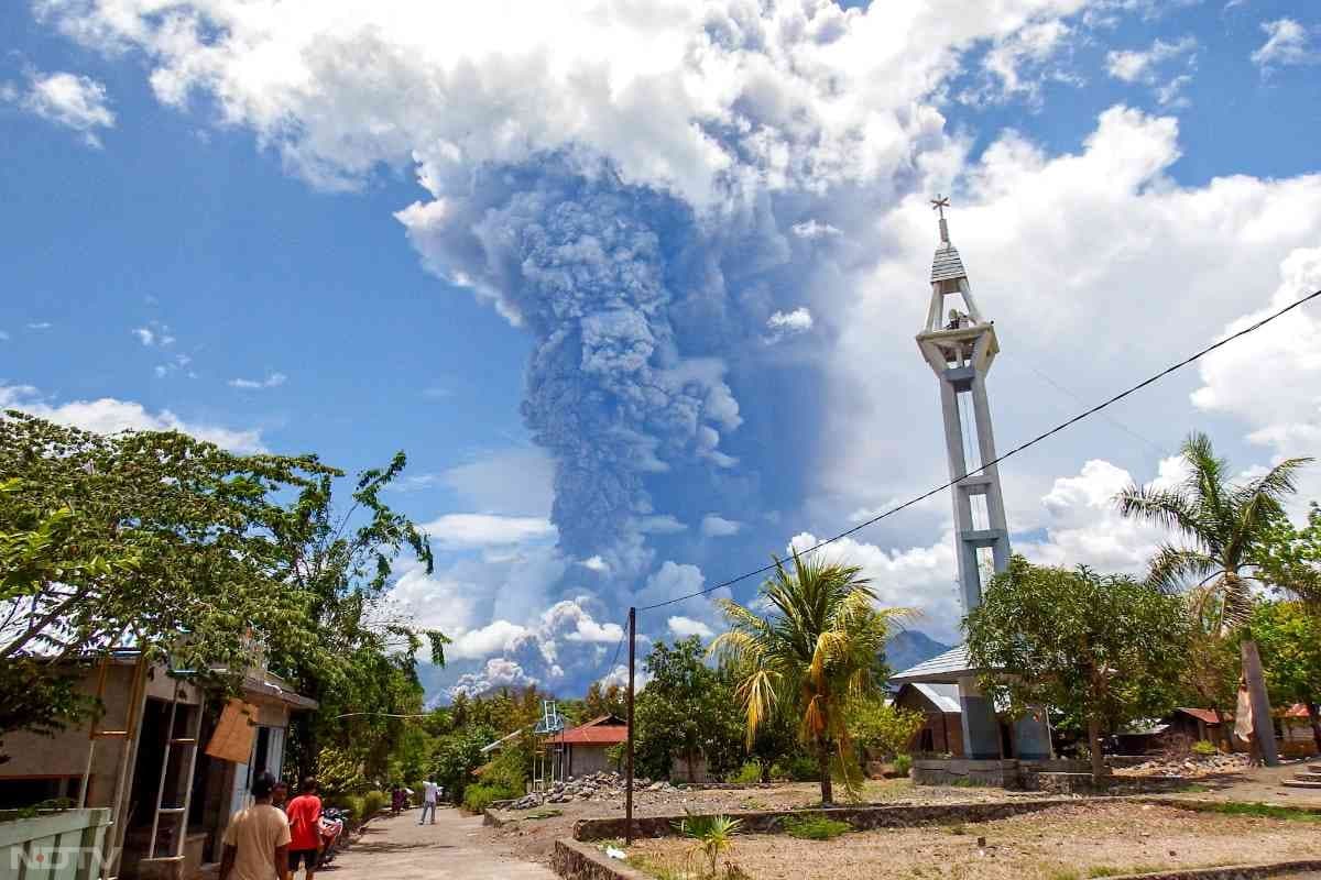 Indonesia sits on the Pacific 'Ring of Fire' - an area abundant in volcanoes and seismic activity because it is directly above several tectonic plates. There are nearly 130 active volcanoes in the south east Asian country.