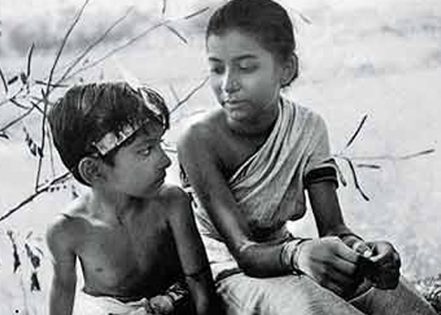 Google celebrates Satyajit Ray with Pather Panchali Doodle - NDTV Movies