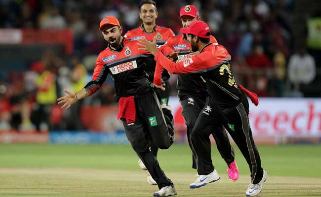 आईपीएल 9 - कोहली के बैंगलोर ने धोनी की पुणे को 13 रनों से हराया