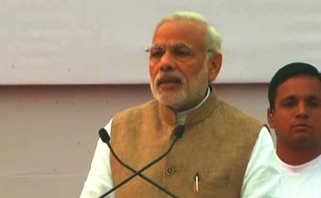 PM Modi Flags Off 'Run for Unity' at Rajpath