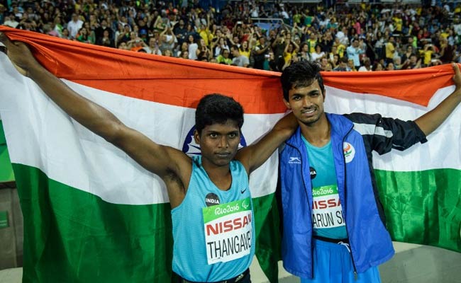 रियो पैरालिम्पिक्स: ऊंची कूद में मरियप्पन थांगावेलू ने सोना जीतकर रचा इतिहास, वरुण भाटी को मिला कांस्य